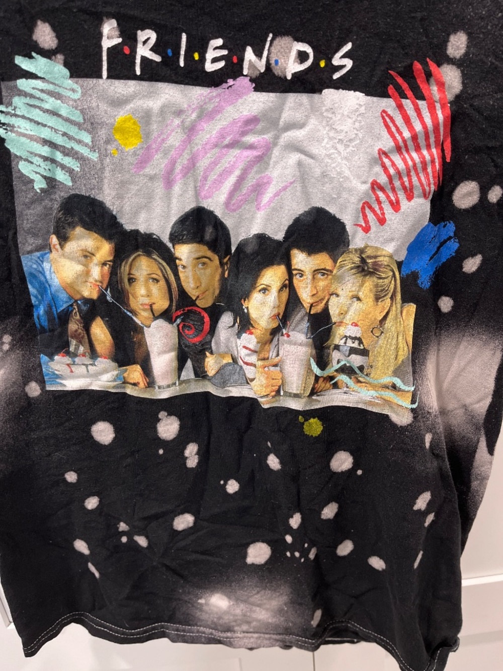 Friends t-shirt - Picture 2 of 3